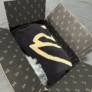 Black and Cream Blanket